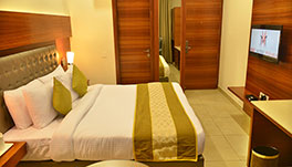 Mint Hotel Premia-Superior Room-9
